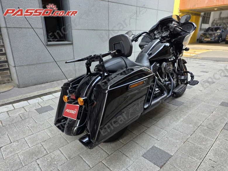 HARLEY-DAVIDSON ROAD GLIDE SPECIAL - фото 6