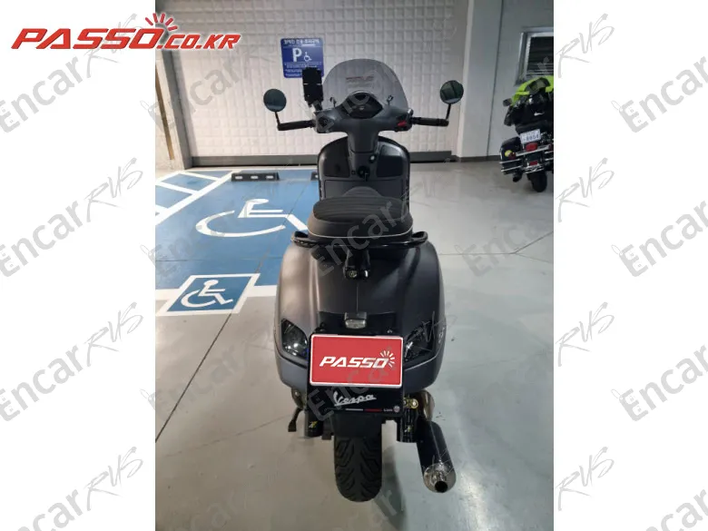 VESPA GTS 300 - фото 2