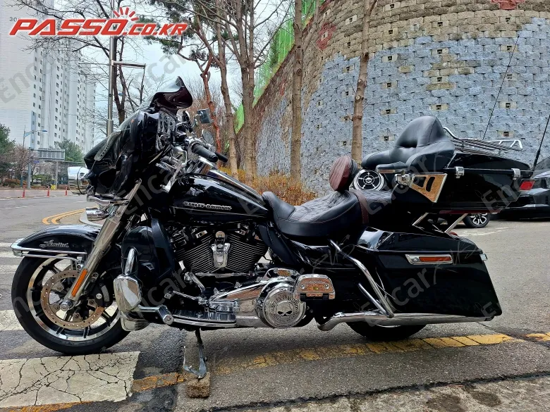 HARLEY-DAVIDSON ULTRA LIMITED - фото 1