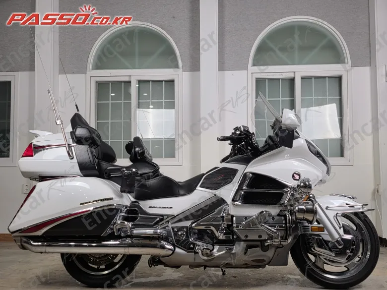 HONDA GOLDWING 1800 - фото 0