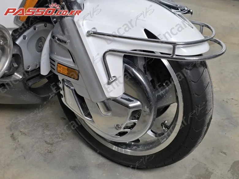 HONDA GOLDWING 1800 - фото 5