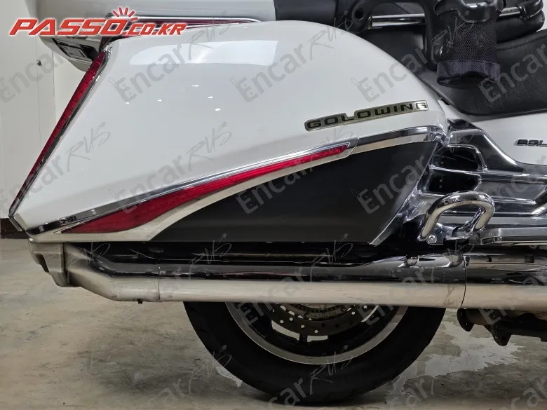 HONDA GOLDWING 1800 - фото 6