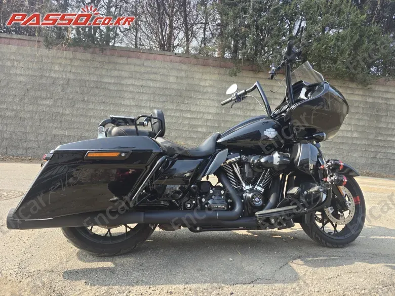 HARLEY-DAVIDSON ROAD GLIDE SPECIAL - фото 0