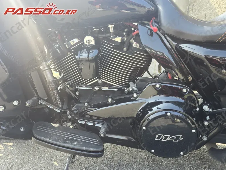 HARLEY-DAVIDSON ROAD GLIDE SPECIAL - фото 4
