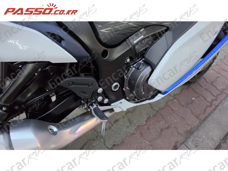 SUZUKI GSX R 1300 HAYABUSA - фото 4