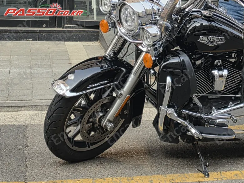 HARLEY-DAVIDSON FLHR - фото 5