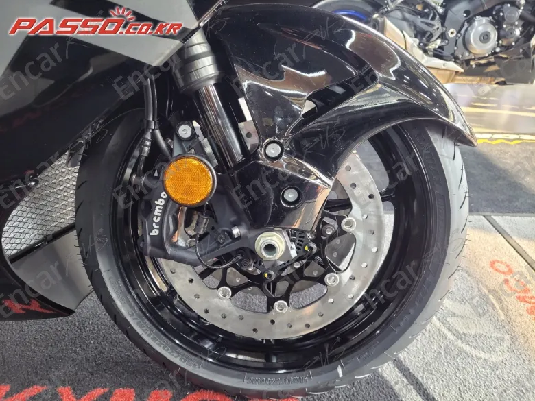 SUZUKI GSX R 1300 HAYABUSA - фото 5