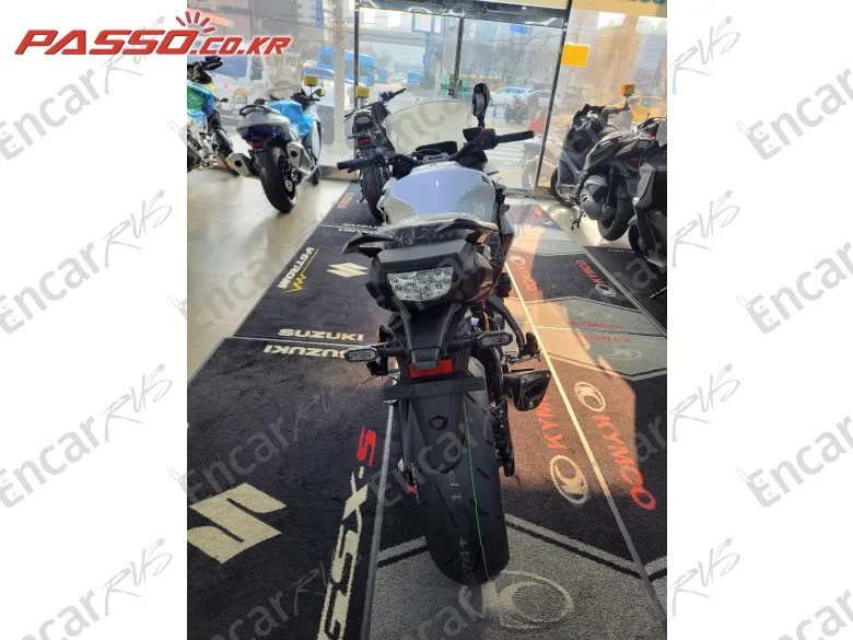 SUZUKI GSX S 1000 GT - фото 2