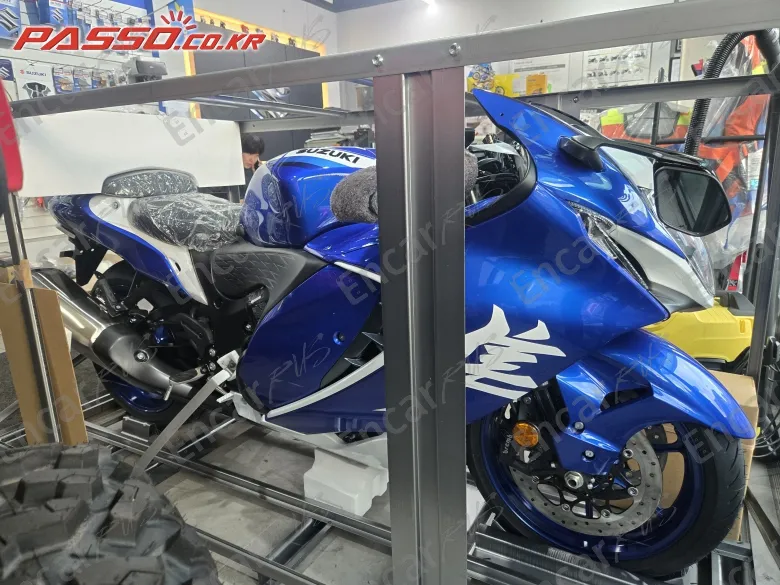 SUZUKI GSX R 1300 HAYABUSA - фото 0