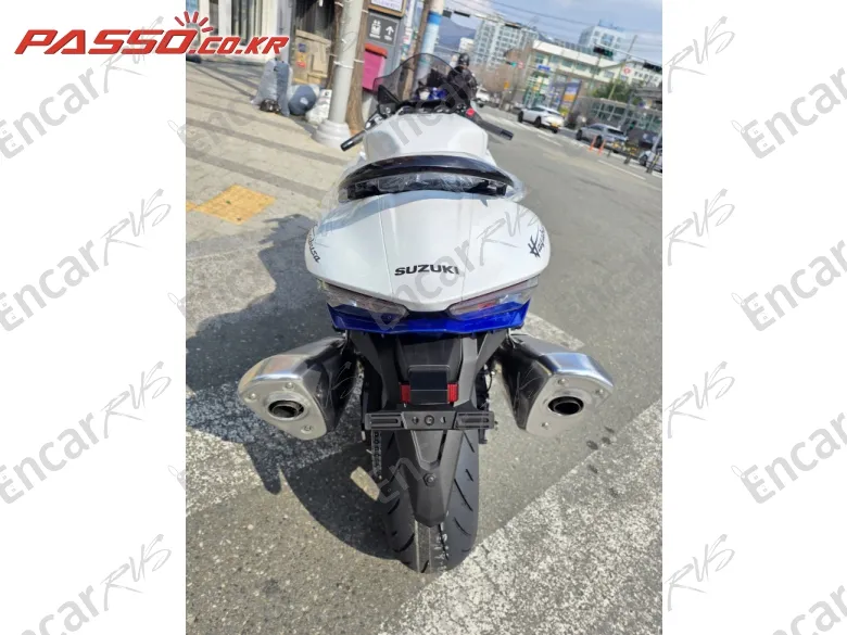 SUZUKI GSX R 1300 HAYABUSA - фото 2