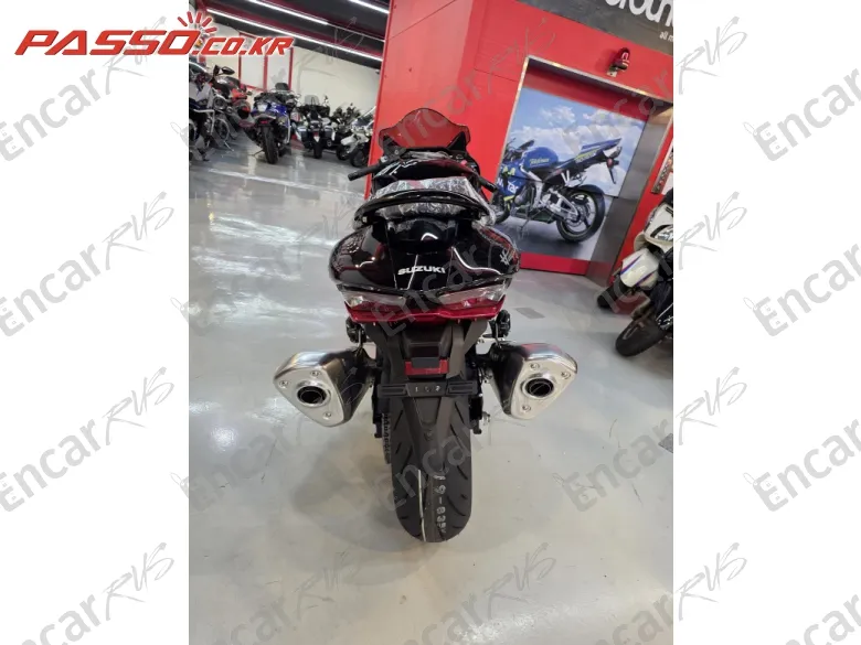 SUZUKI GSX R 1300 HAYABUSA - фото 2