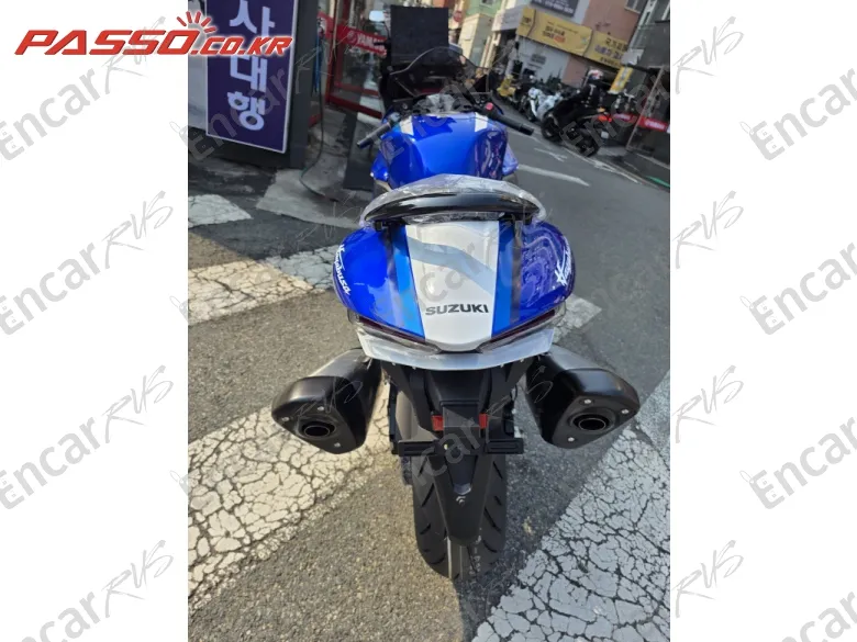 SUZUKI GSX R 1300 HAYABUSA - фото 2