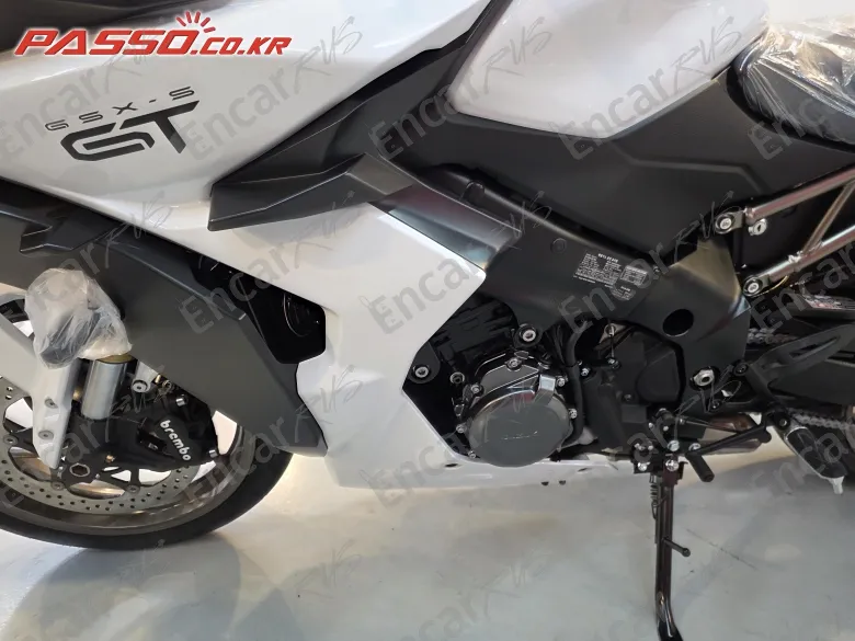 SUZUKI GSX S 1000 GT - фото 4