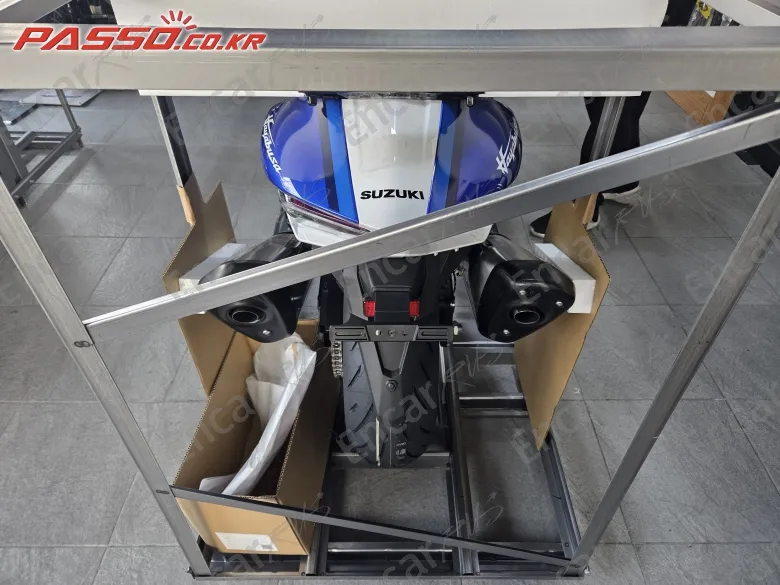 SUZUKI GSX R 1300 HAYABUSA - фото 2