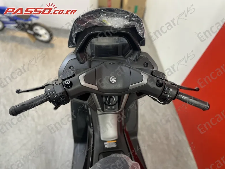 Yamaha N Max 155 - фото 3