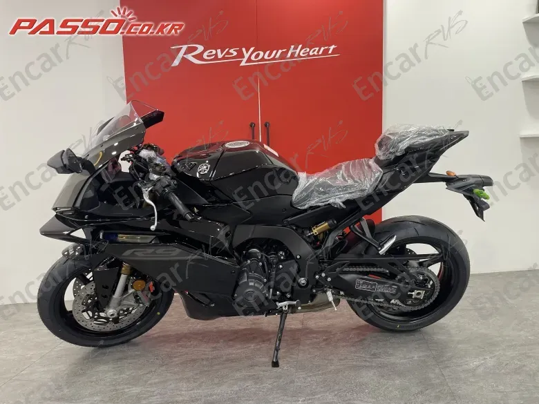YAMAHA YZF R9 - фото 1