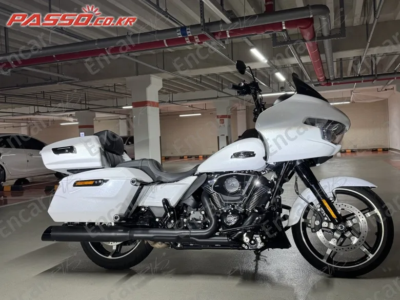 HARLEY-DAVIDSON ROAD GLIDE SPECIAL - фото 0
