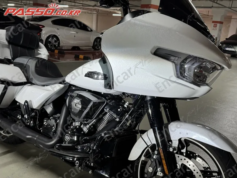 HARLEY-DAVIDSON ROAD GLIDE SPECIAL - фото 5