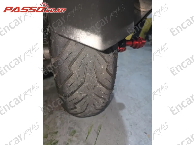HONDA FORZA 350 - фото 5