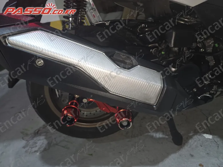 HONDA FORZA 350 - фото 6