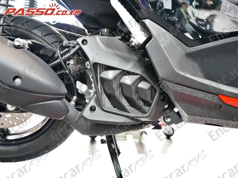 YAMAHA N MAX 155 ABS - фото 4