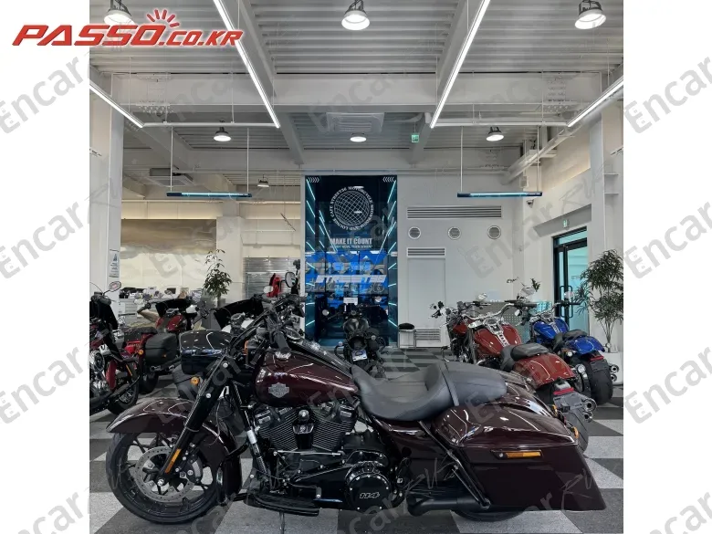 Harley-Davidson Roadking Special - фото 1