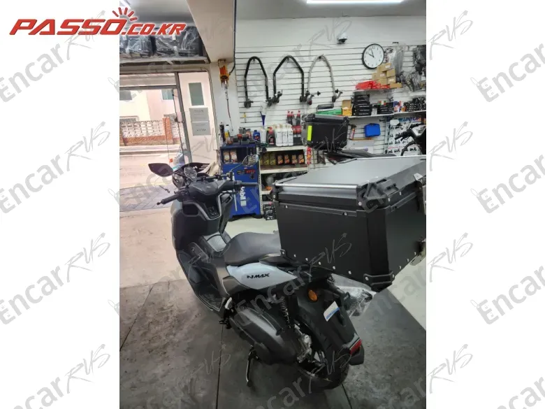 YAMAHA N MAX 125 - фото 4