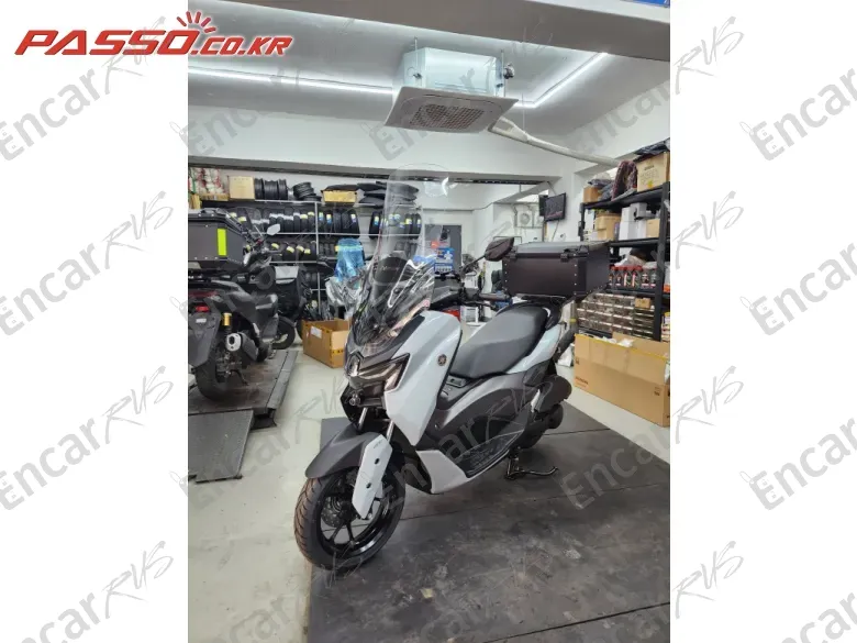 YAMAHA N MAX 125 - фото 6