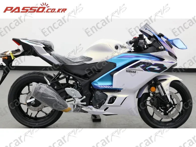 YAMAHA YZF R3 - фото 0