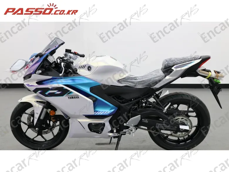YAMAHA YZF R3 - фото 1