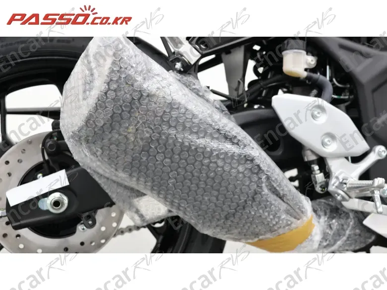 YAMAHA YZF R3 - фото 6