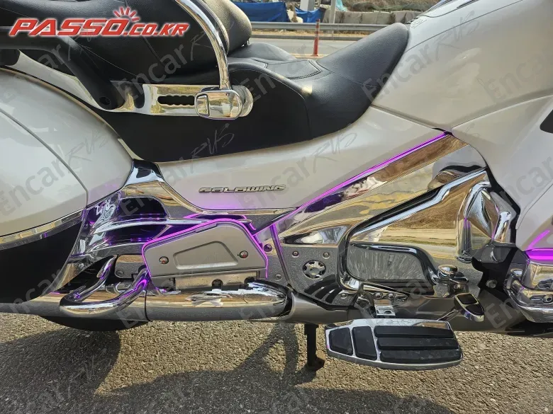 HONDA GOLDWING 1800 - фото 4