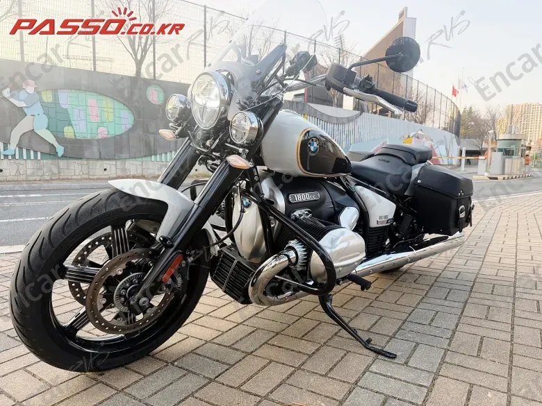 BMW R 18 CLASSIC - фото 1