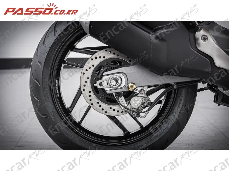 DUCATI MONSTER 821 - фото 6