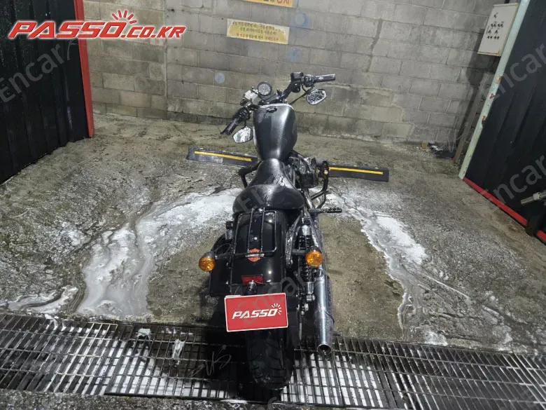 HARLEY-DAVIDSON XL 883 - фото 2