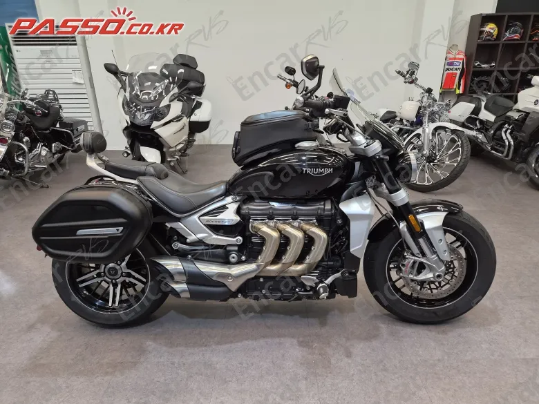Triumph Rocket Ⅲ Gt - фото 0