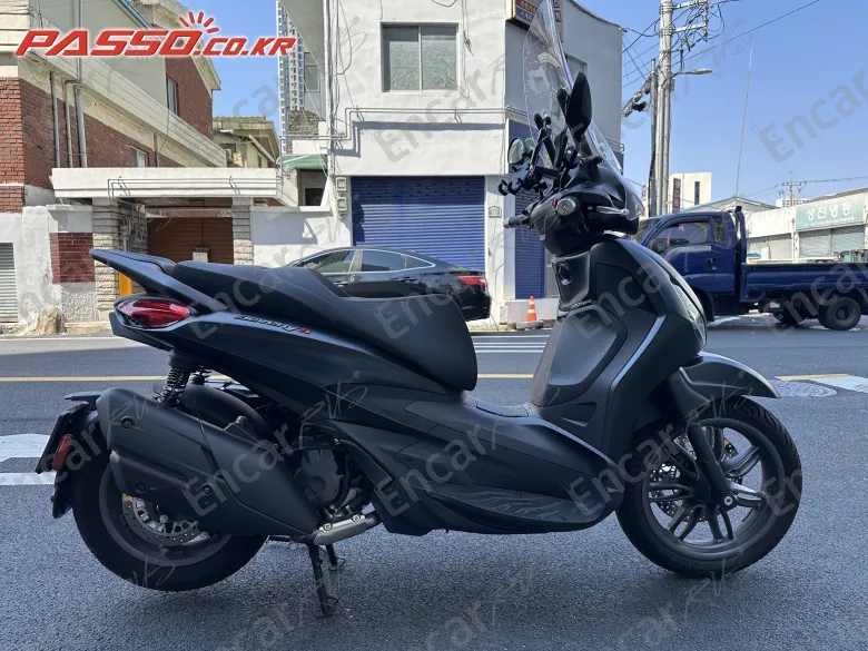 PIAGGIO BEVERLY 400 S - фото 0