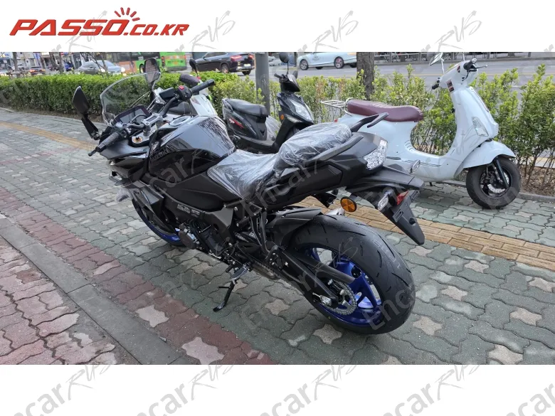 SUZUKI GSX S 1000 GT - фото 2
