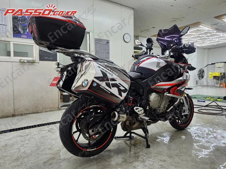 BMW S 1000 XR - фото 0