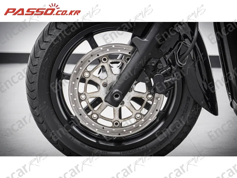 Suzuki Intruder C 1500 T - фото 5