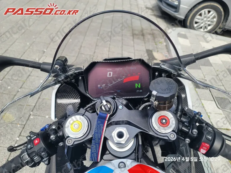 BMW M 1000 RR - фото 3