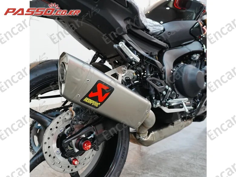 YAMAHA YZF R9 - фото 6