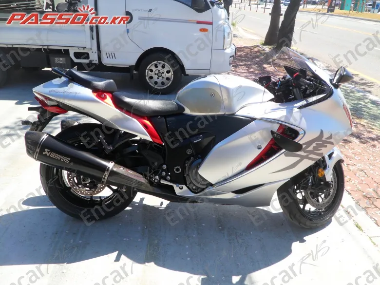SUZUKI GSX R 1300 HAYABUSA - фото 0