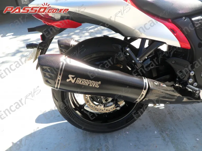 SUZUKI GSX R 1300 HAYABUSA - фото 6