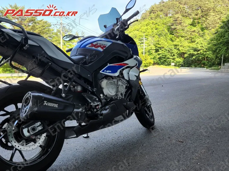 BMW S 1000 XR - фото 0