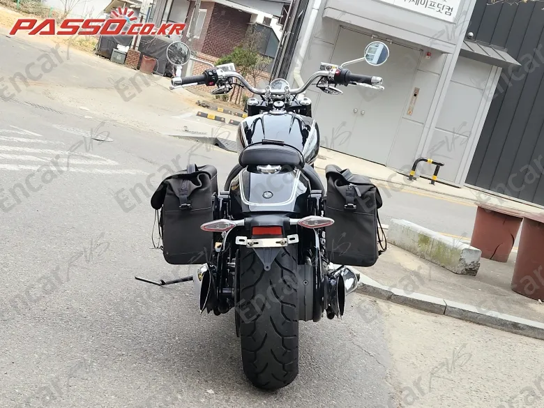BMW R 18 - фото 2