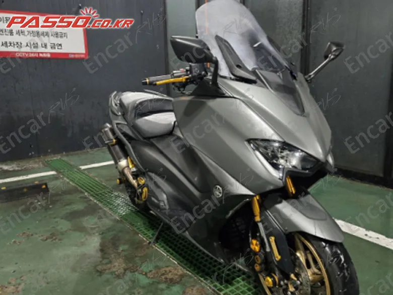YAMAHA T MAX 560 - фото 0