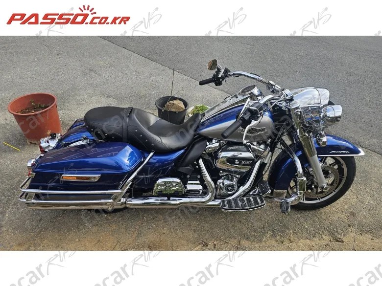 HARLEY-DAVIDSON FLHR - фото 0