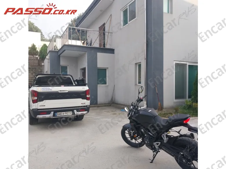 HONDA CB 300 R - фото 2