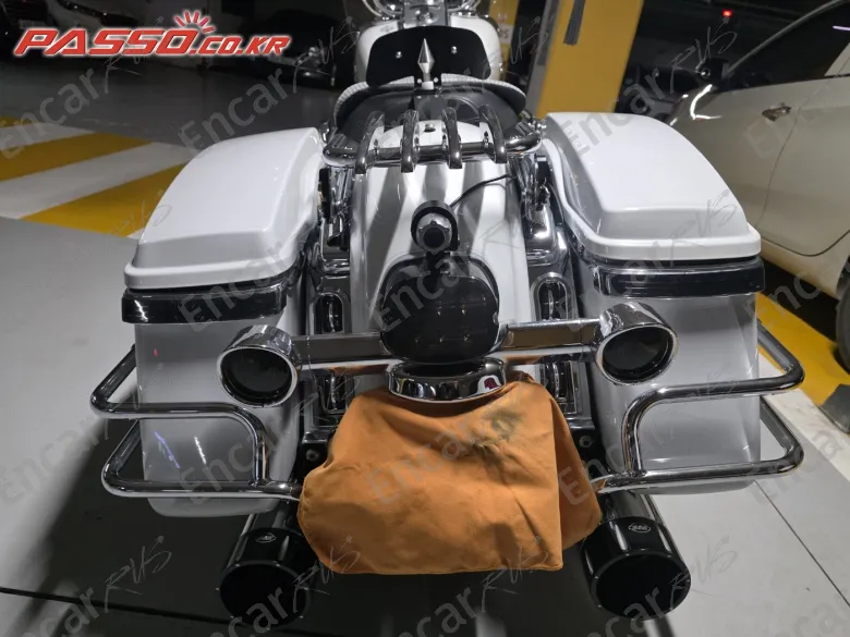 HARLEY-DAVIDSON FLHR - фото 5